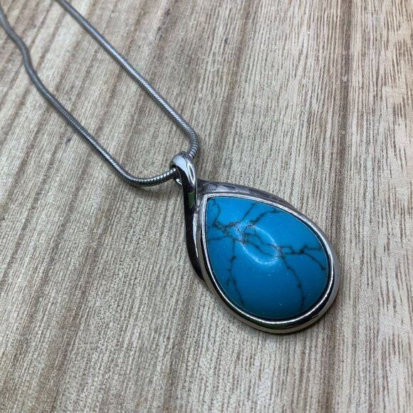 Lia Sophia “Mohave” Genuine Turquoise Teardrop Pendant Silver Tone Necklace - Picture 1 of 5